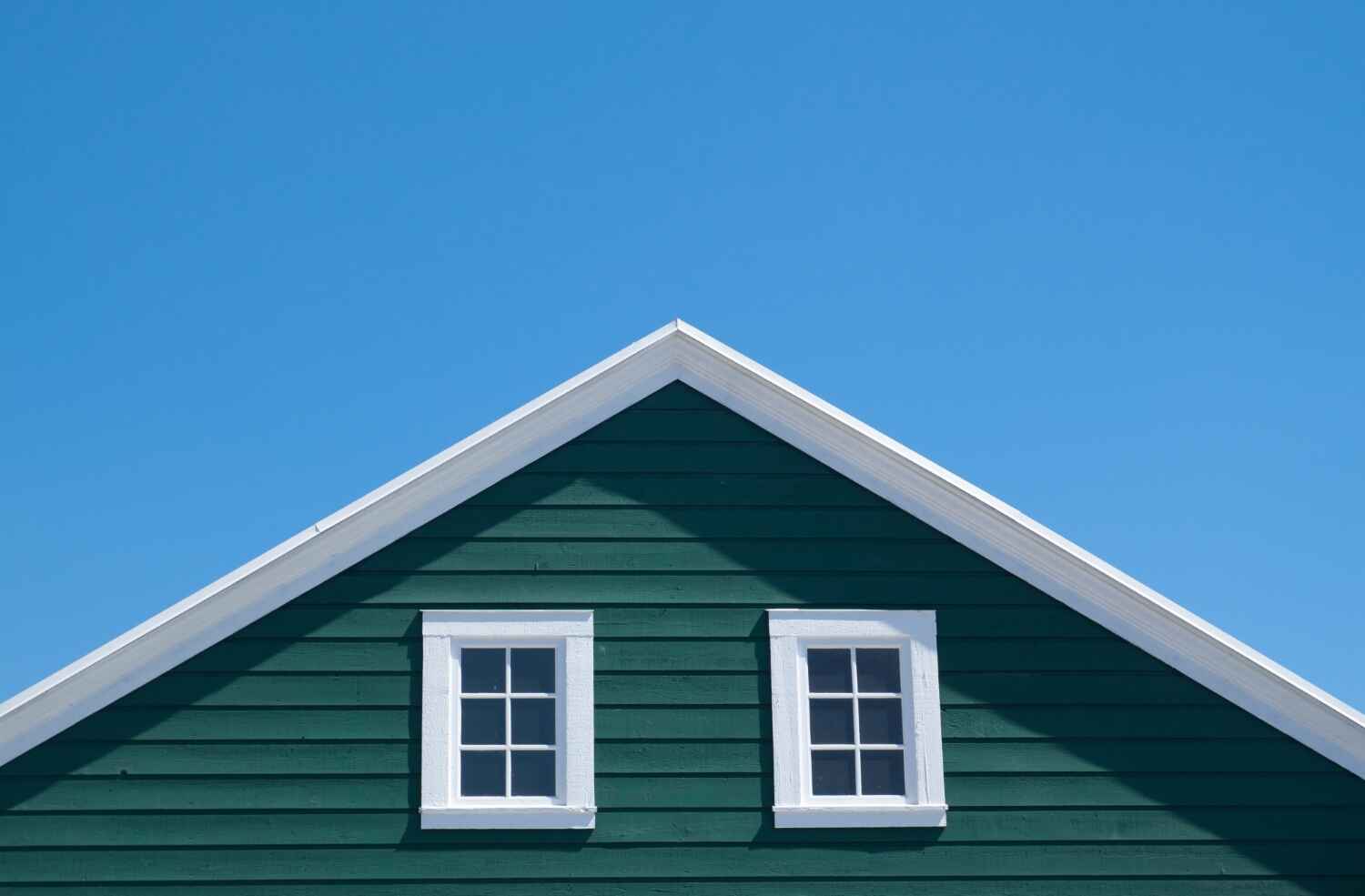 Expert Siding Installation & Repair  Transform Your Home Exterior